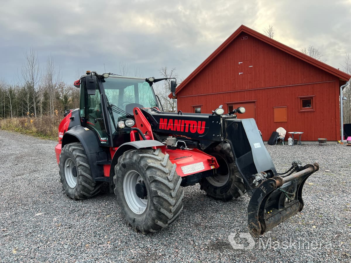 Manitou MLA-T 533-145 V+ D ST4 S1 Elite Teleskoplastare Manitou MLA-T 533-145 V+ Elite - Teleszkópos rakodó: 3 kép. Manitou MLA-T 533-145 V+ D ST4 S1 Elite Teleskoplastare Manitou MLA-T 533-145 V+ Elite - Teleszkópos rakodó: 3 kép.