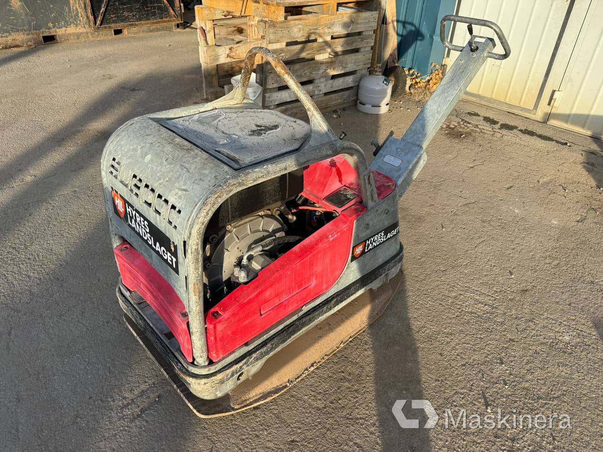 Markvibrator Swepac FB 510 - Lapvibrátor: 4 kép. Markvibrator Swepac FB 510 - Lapvibrátor: 4 kép.