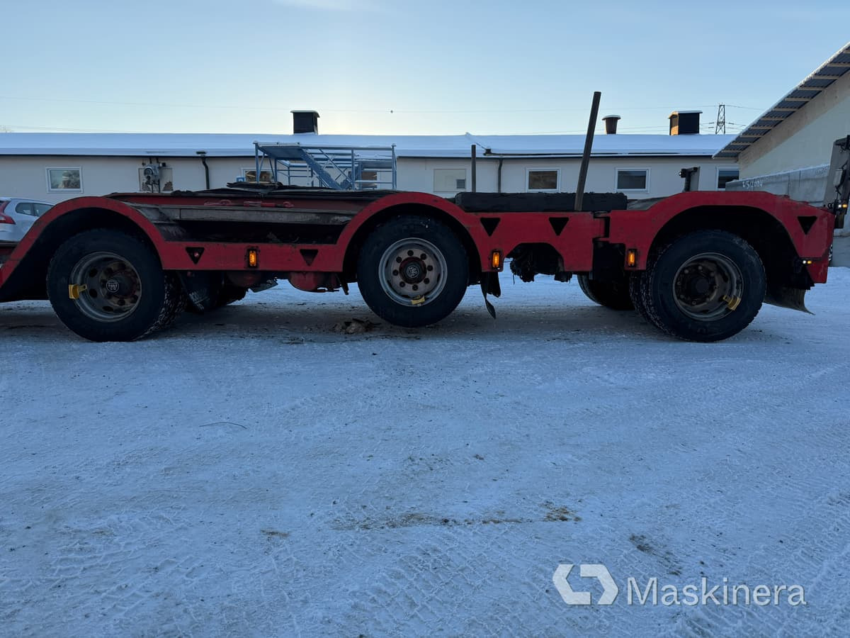 Félpótkocsi mélybölcsős Maskintrailer VM Trailer 42-3-PHKSSZAO-S: 29 kép.