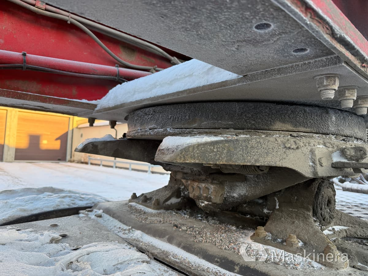 Félpótkocsi mélybölcsős Maskintrailer VM Trailer 42-3-PHKSSZAO-S: 25 kép.