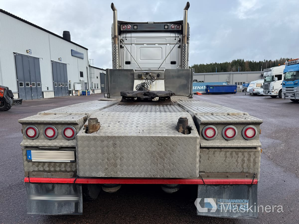 Tungdragare Scania R730 6x4 - Nyergesvontató: 4 kép. Tungdragare Scania R730 6x4 - Nyergesvontató: 4 kép.