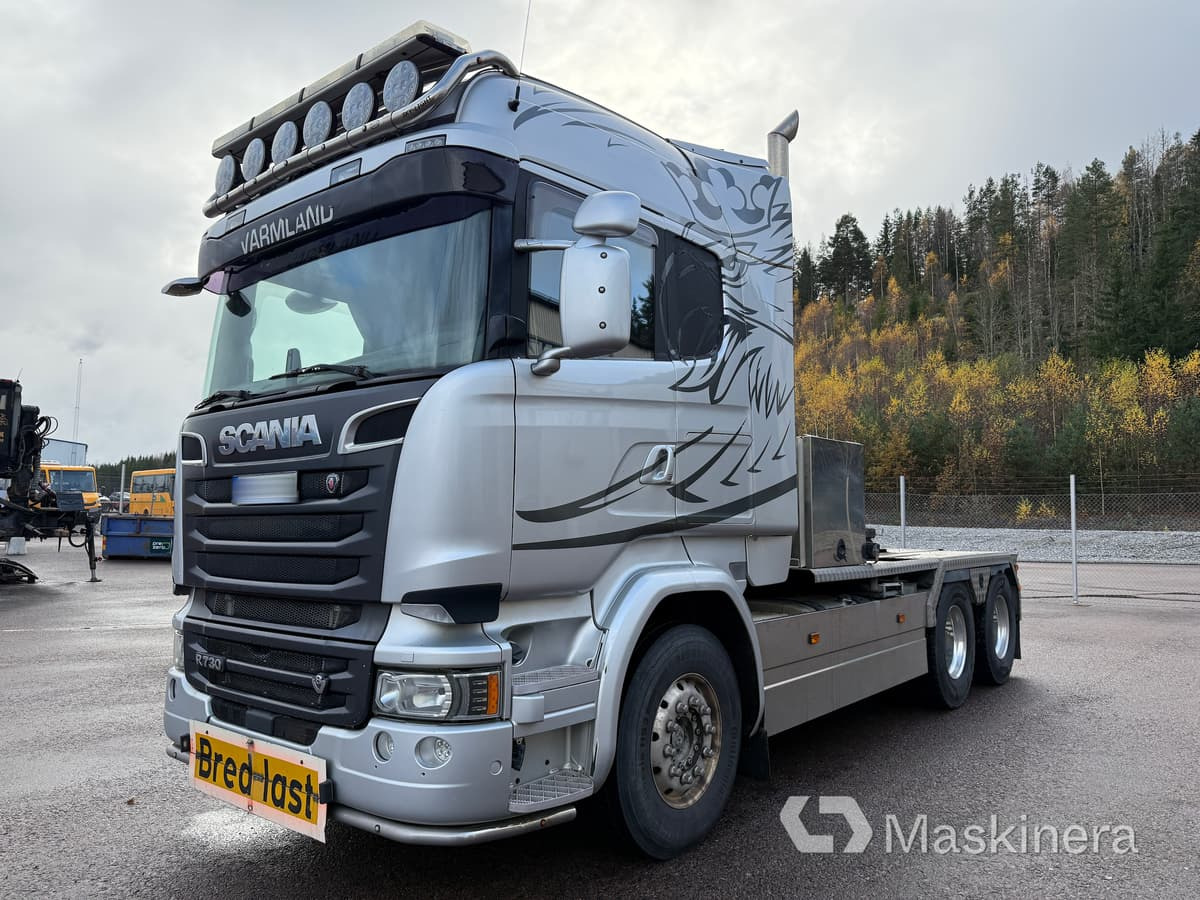 Tungdragare Scania R730 6x4 - Nyergesvontató: 1 kép. Tungdragare Scania R730 6x4 - Nyergesvontató: 1 kép.