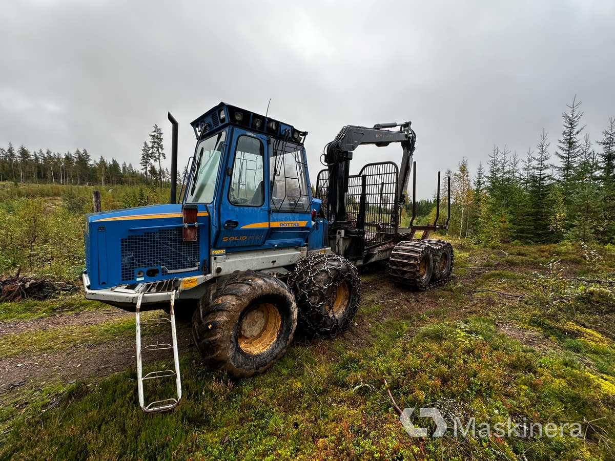 Rottne F12S Skotare Rottne Solid F12S - Kihordó: 2 kép. Rottne F12S Skotare Rottne Solid F12S - Kihordó: 2 kép.