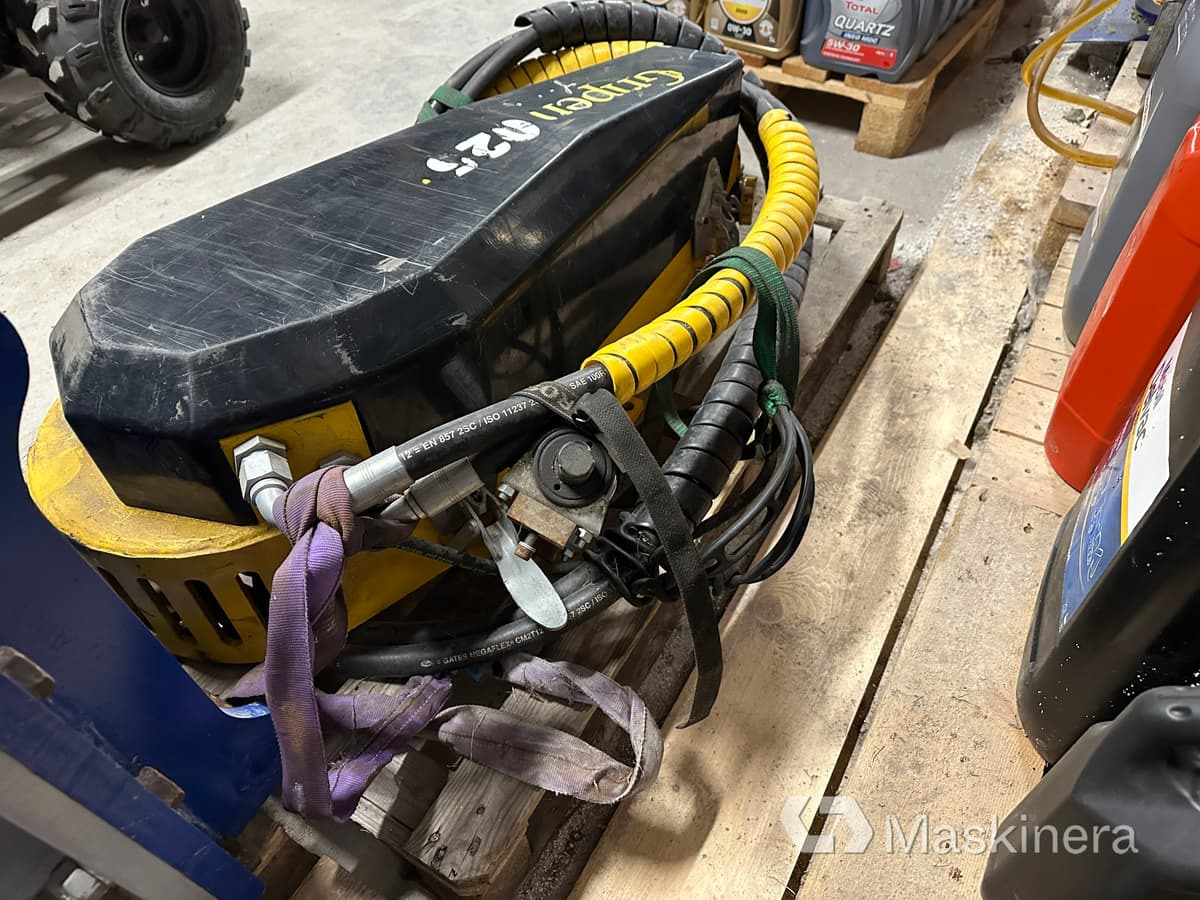 Sågkassett HSP Gripen 025 - Erdészeti fej: 5 kép. Sågkassett HSP Gripen 025 - Erdészeti fej: 5 kép.