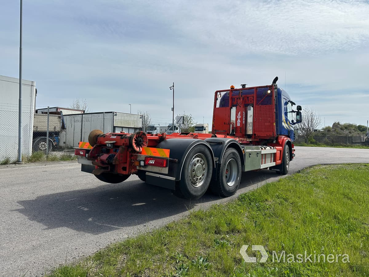 Scania P400LB6X2*4HNB Lastväxlare Scania P400 6X2*4 - Horgos rakodó teherautó: 5 kép. Scania P400LB6X2*4HNB Lastväxlare Scania P400 6X2*4 - Horgos rakodó teherautó: 5 kép.