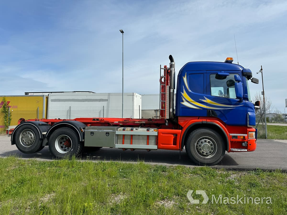 Scania P400LB6X2*4HNB Lastväxlare Scania P400 6X2*4 - Horgos rakodó teherautó: 4 kép. Scania P400LB6X2*4HNB Lastväxlare Scania P400 6X2*4 - Horgos rakodó teherautó: 4 kép.