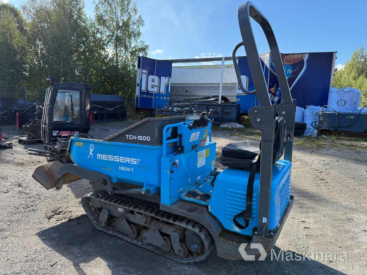 Självlastande Dumper Messersi TCH-1500/BT - Lánctalpas dömper: 3 kép. Självlastande Dumper Messersi TCH-1500/BT - Lánctalpas dömper: 3 kép.