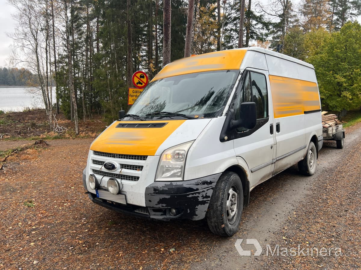 Skåpbil Ford Transit - Furgon: 1 kép. Skåpbil Ford Transit - Furgon: 1 kép.