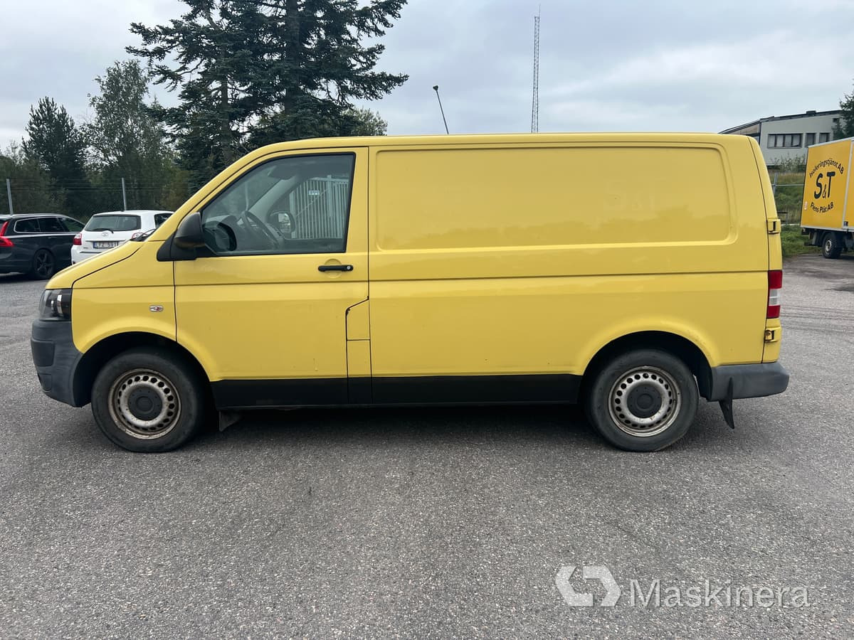 Skåpbil Volkswagen Transporter - Kis furgon: 4 kép. Skåpbil Volkswagen Transporter - Kis furgon: 4 kép.