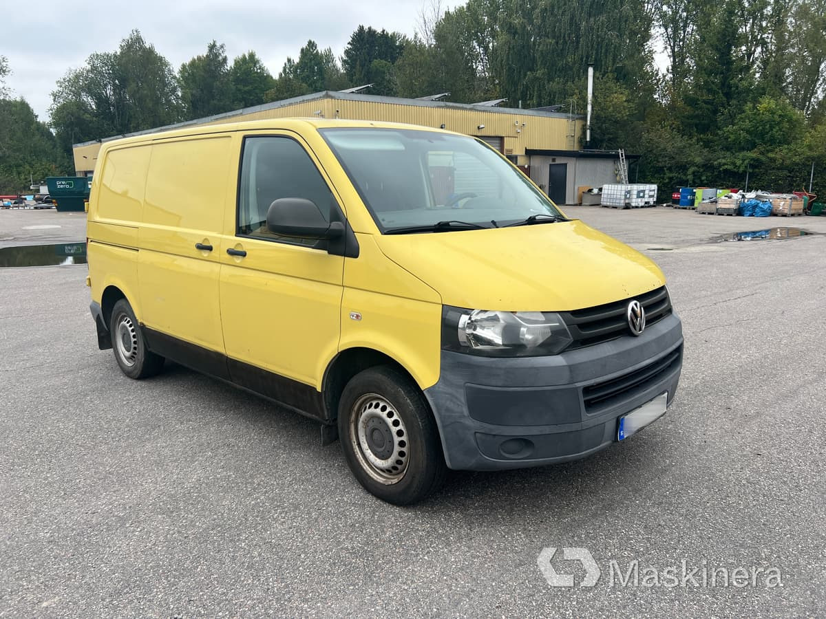 Skåpbil Volkswagen Transporter - Kis furgon: 1 kép. Skåpbil Volkswagen Transporter - Kis furgon: 1 kép.