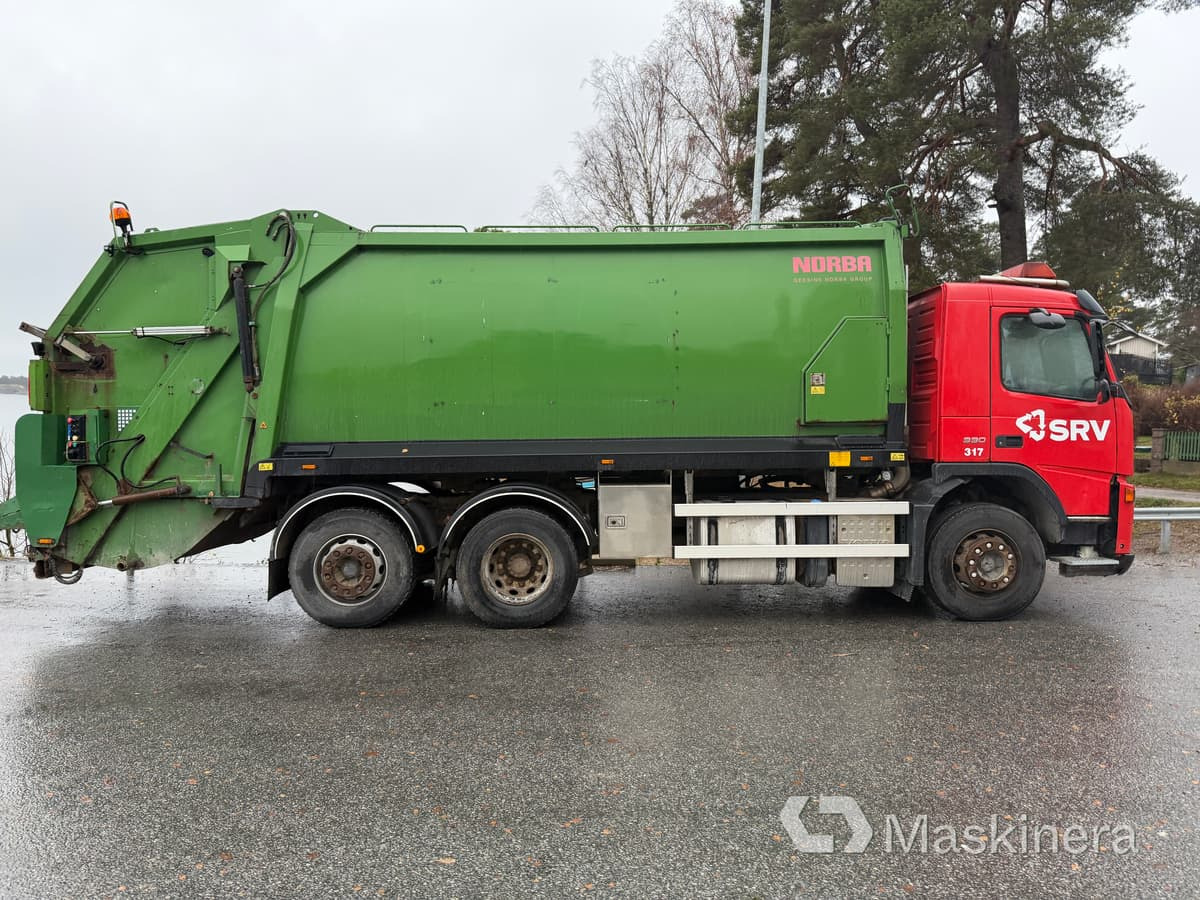 Sopbil Volvo FM 330 6x2 - Szemetesautó: 5 kép. Sopbil Volvo FM 330 6x2 - Szemetesautó: 5 kép.