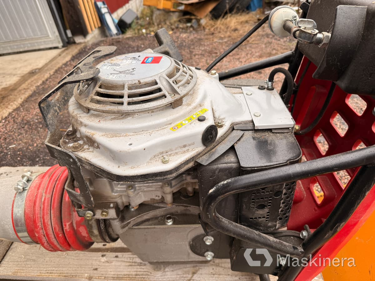 Lapvibrátor Stamp Swepac T84: 14 kép. Lapvibrátor Stamp Swepac T84: 14 kép.