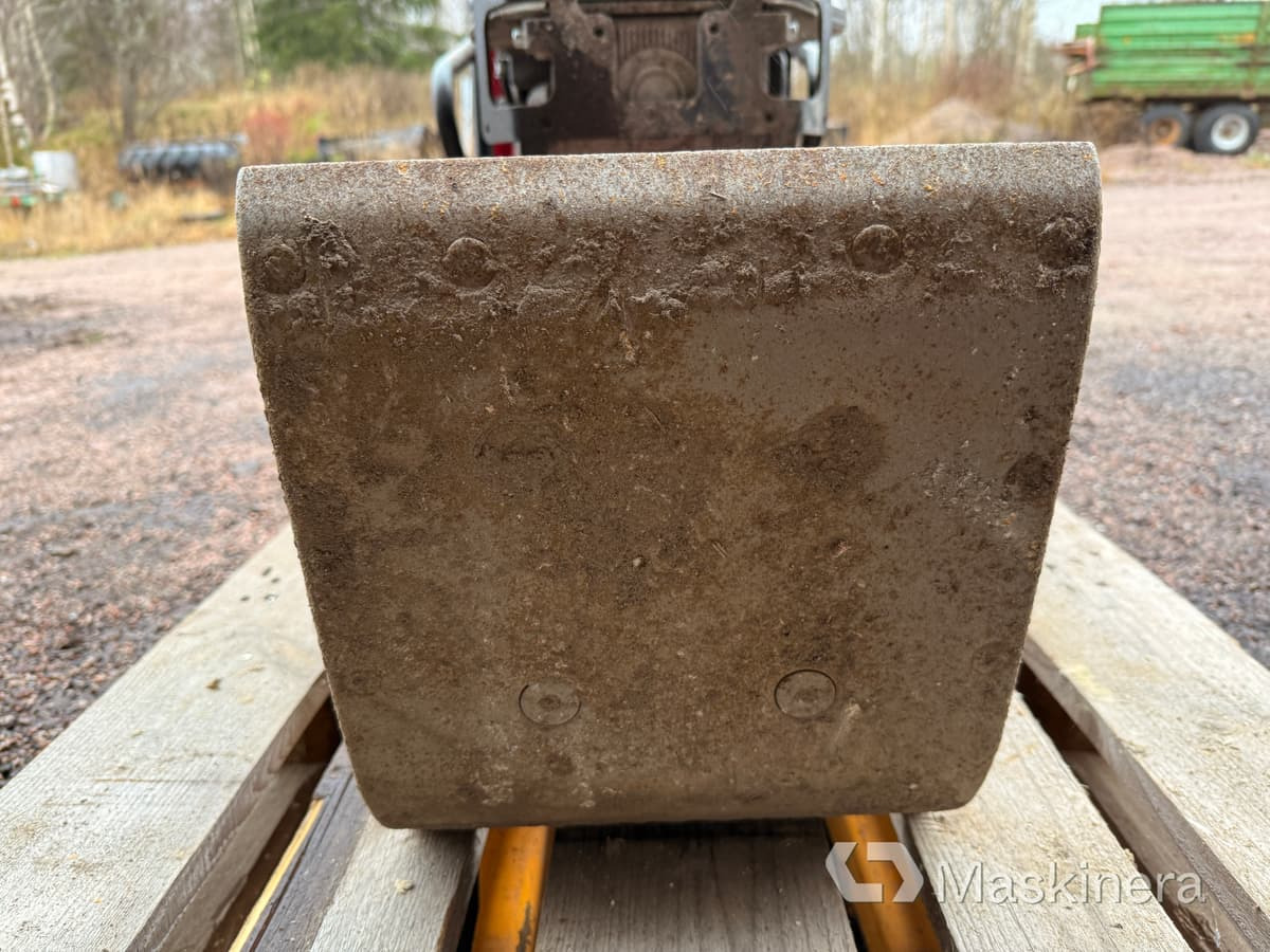 Lapvibrátor Stamp Swepac T84: 16 kép. Lapvibrátor Stamp Swepac T84: 16 kép.