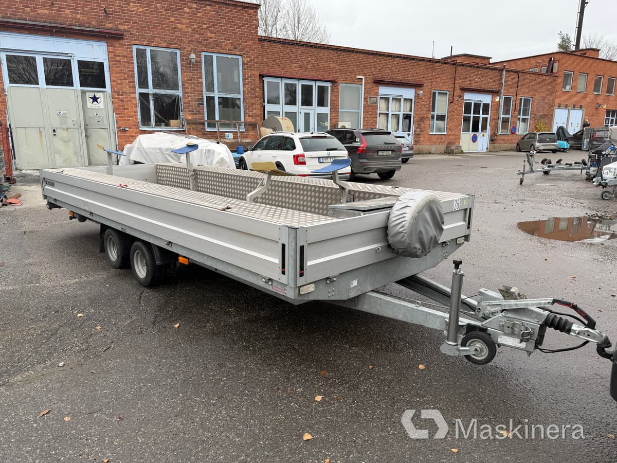 Trailer Westbay/Agados Dona 4B - Platós pótkocsi: 3 kép. Trailer Westbay/Agados Dona 4B - Platós pótkocsi: 3 kép.