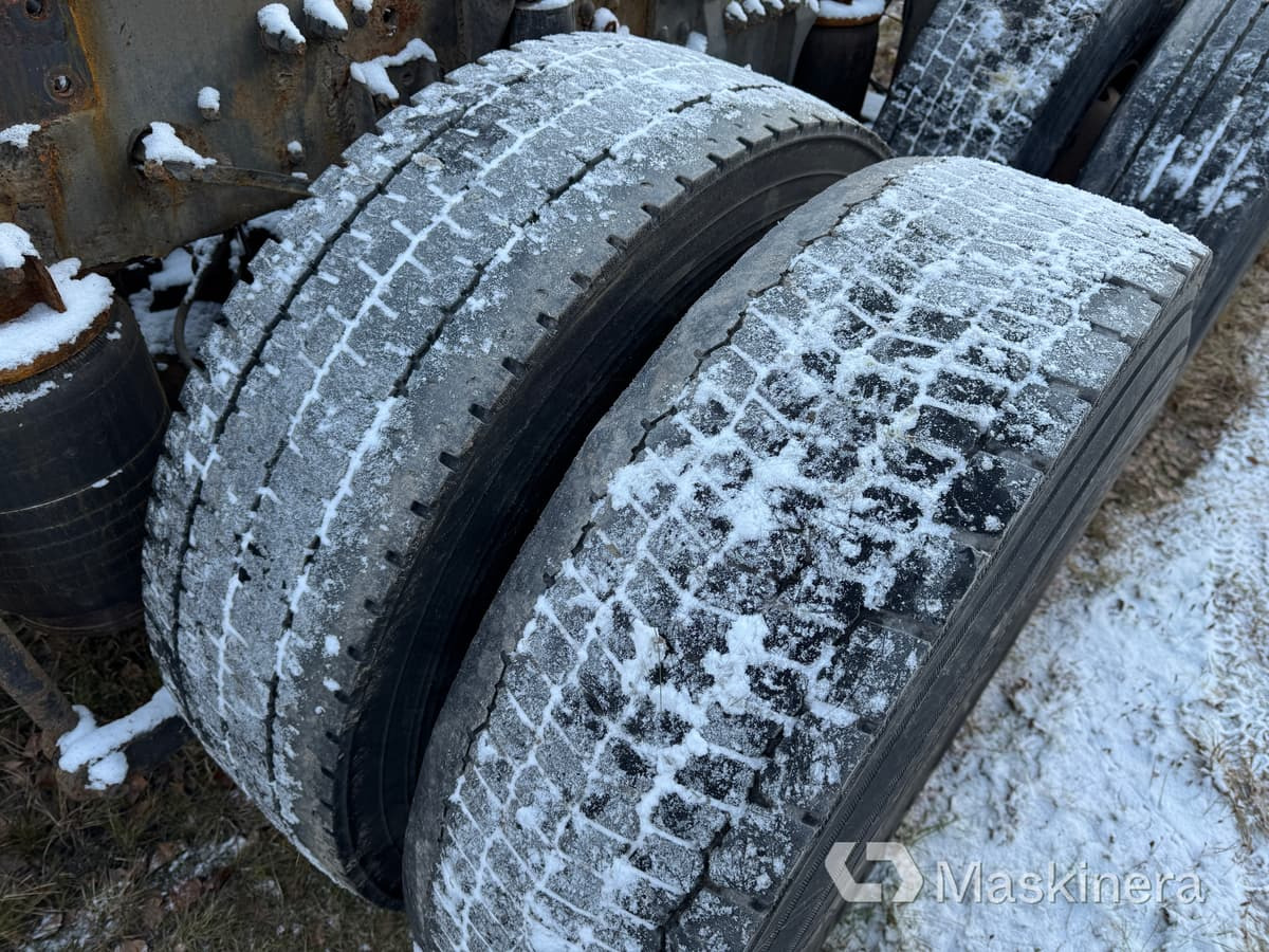 Alvaz teherautó Volvo FH-520 6*4 Lastbil Volvo FH 520 6*4 chassi: 41 kép. Alvaz teherautó Volvo FH-520 6*4 Lastbil Volvo FH 520 6*4 chassi: 41 kép.