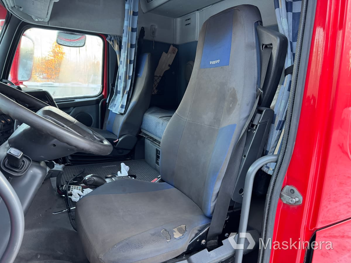 Alvaz teherautó Volvo FH-520 6*4 Lastbil Volvo FH 520 6*4 chassi: 18 kép. Alvaz teherautó Volvo FH-520 6*4 Lastbil Volvo FH 520 6*4 chassi: 18 kép.