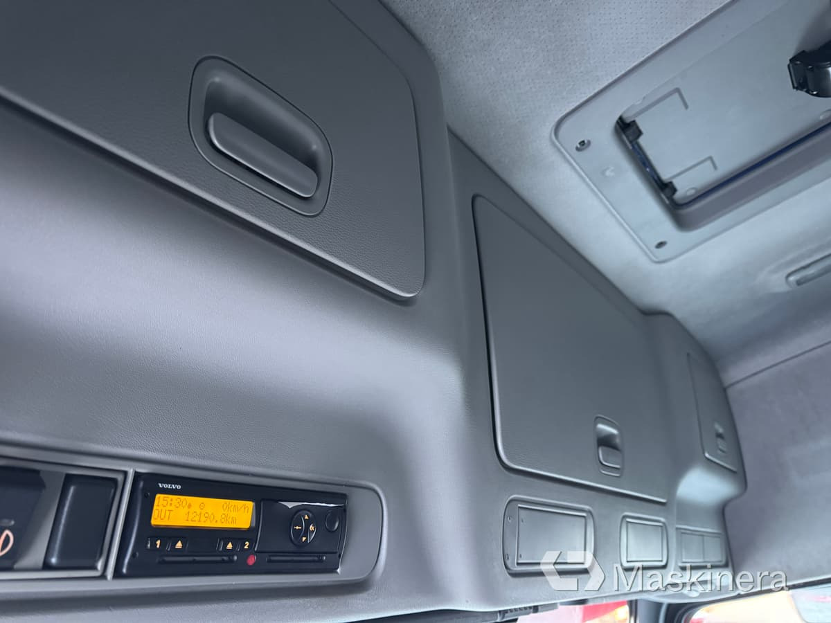 Alvaz teherautó Volvo FH-520 6*4 Lastbil Volvo FH 520 6*4 chassi: 25 kép. Alvaz teherautó Volvo FH-520 6*4 Lastbil Volvo FH 520 6*4 chassi: 25 kép.