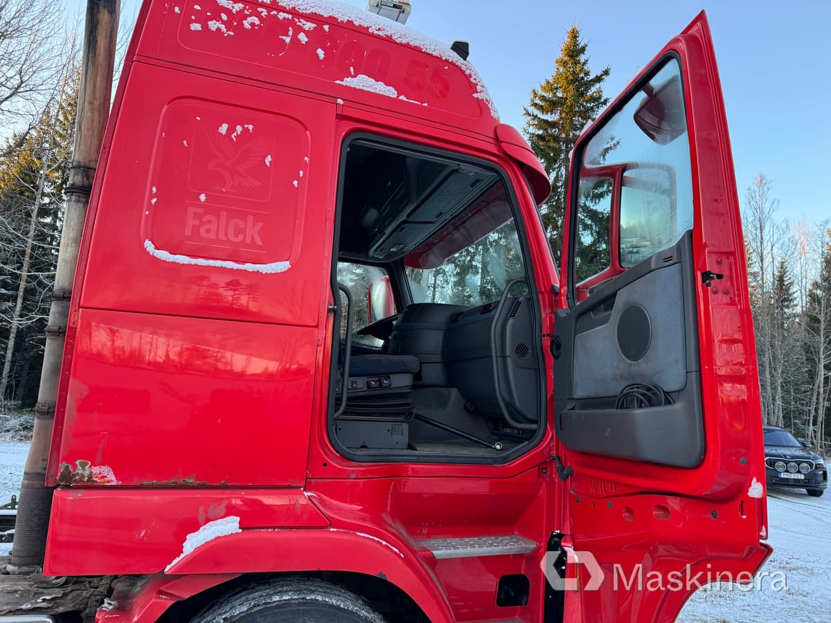 Alvaz teherautó Volvo FH-520 6*4 Lastbil Volvo FH 520 6*4 chassi: 32 kép. Alvaz teherautó Volvo FH-520 6*4 Lastbil Volvo FH 520 6*4 chassi: 32 kép.