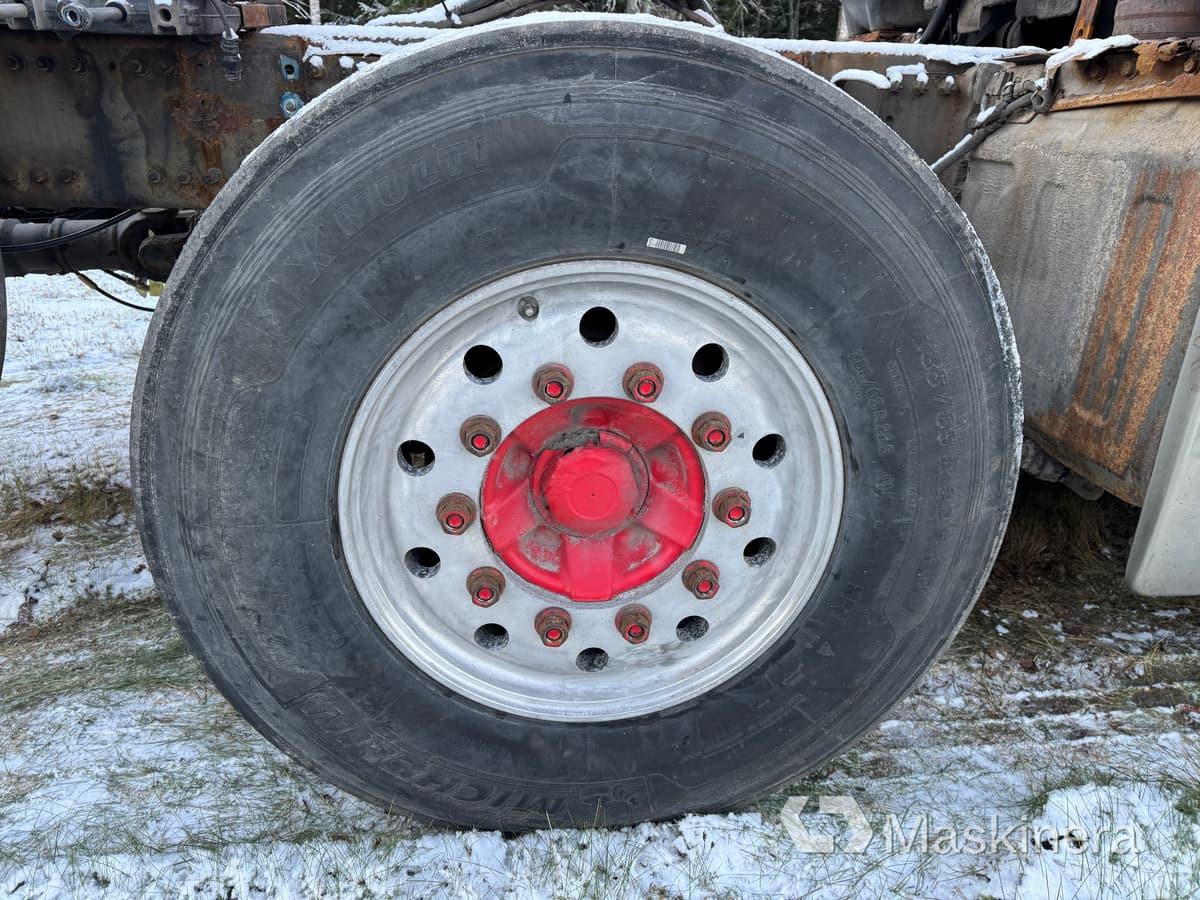 Alvaz teherautó Volvo FH-520 6*4 Lastbil Volvo FH 520 6*4 chassi: 48 kép. Alvaz teherautó Volvo FH-520 6*4 Lastbil Volvo FH 520 6*4 chassi: 48 kép.