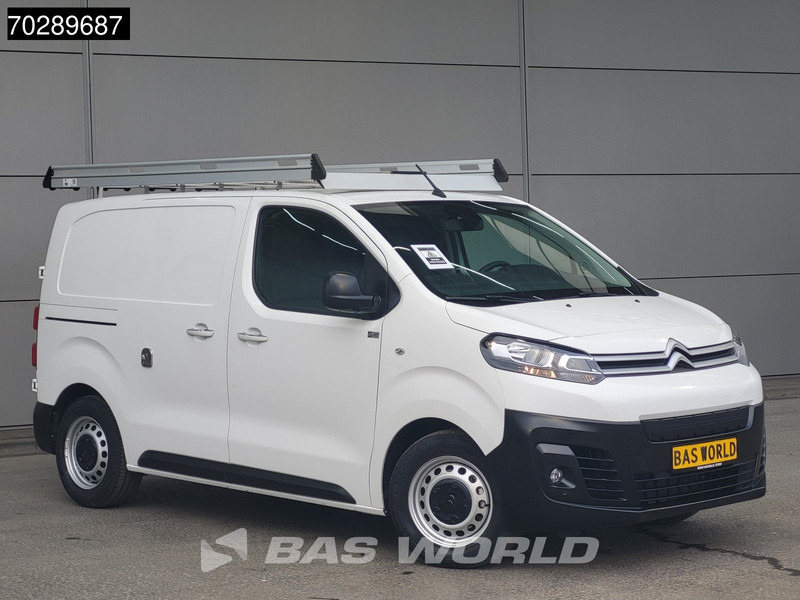 Citroën Jumpy 50kWh 230km WLTP Elektrisch L1H1 Imperiaal Navi Camera Airco Cruise 3m3 Airco Cruise control - Kis furgon, Elektromos kisteherautó: 3 kép. Citroën Jumpy 50kWh 230km WLTP Elektrisch L1H1 Imperiaal Navi Camera Airco Cruise 3m3 Airco Cruise control - Kis furgon, Elektromos kisteherautó: 3 kép.