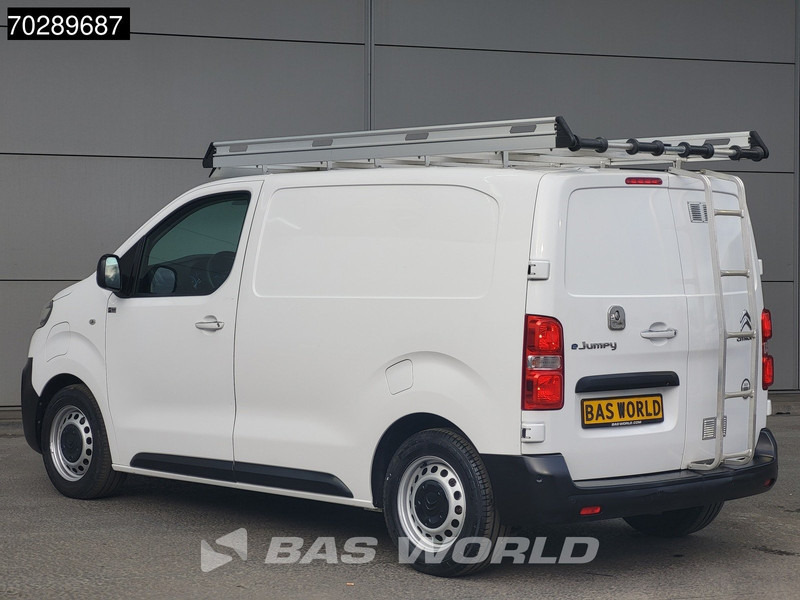 Citroën Jumpy 50kWh 230km WLTP Elektrisch L1H1 Imperiaal Navi Camera Airco Cruise 3m3 Airco Cruise control - Kis furgon, Elektromos kisteherautó: 2 kép. Citroën Jumpy 50kWh 230km WLTP Elektrisch L1H1 Imperiaal Navi Camera Airco Cruise 3m3 Airco Cruise control - Kis furgon, Elektromos kisteherautó: 2 kép.
