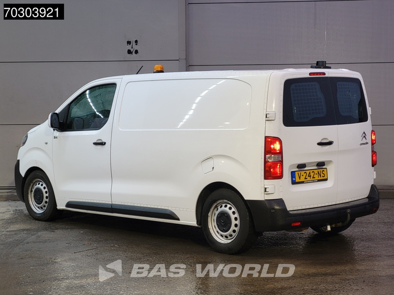 Citroën Jumpy 95PK Automaat L2H1 Trekhaak Airco Cruise Parkeersensoren Werkplaatsinrichting Euro6 L2 Airco Trekhaak Cruise control - Kis furgon: 2 kép. Citroën Jumpy 95PK Automaat L2H1 Trekhaak Airco Cruise Parkeersensoren Werkplaatsinrichting Euro6 L2 Airco Trekhaak Cruise control - Kis furgon: 2 kép.