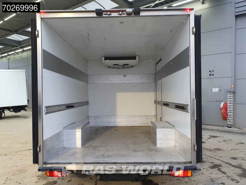 Fiat Ducato 150pk Koelwagen Vries Carrier Xarios 350 Stekker 220V Koeler Kühlwagen Vriezer 16m3 Airco - Hűtős kisteherautó: 3 kép. Fiat Ducato 150pk Koelwagen Vries Carrier Xarios 350 Stekker 220V Koeler Kühlwagen Vriezer 16m3 Airco - Hűtős kisteherautó: 3 kép.
