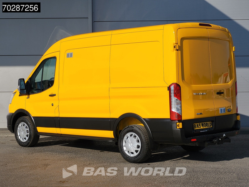 Ford Transit 130pk L2H2 Airco Cruise Trekhaak Parkeersensoren Werkplaatsinrichting Euro6 L2 11m3 Airco Trekhaak Cruise control - Furgon: 2 kép. Ford Transit 130pk L2H2 Airco Cruise Trekhaak Parkeersensoren Werkplaatsinrichting Euro6 L2 11m3 Airco Trekhaak Cruise control - Furgon: 2 kép.