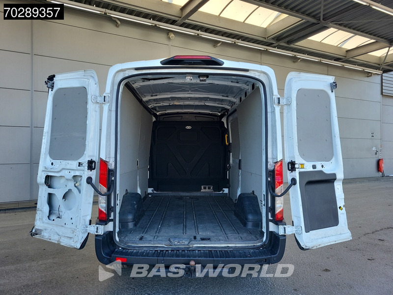 Ford Transit 130pk L3H2 Trekhaak Navi Airco Cruise Camera Parkeersensoren Euro6 L3 12m3 Airco Trekhaak Cruise control - Furgon: 3 kép. Ford Transit 130pk L3H2 Trekhaak Navi Airco Cruise Camera Parkeersensoren Euro6 L3 12m3 Airco Trekhaak Cruise control - Furgon: 3 kép.