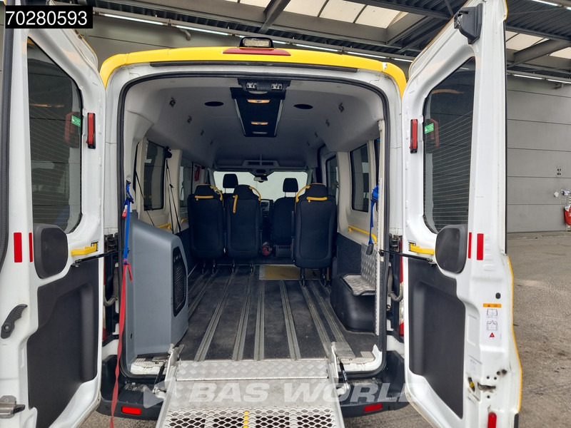 Ford Transit 130pk Personenvervoer Luchtvering Taxi L3H2 Ramp Airco Cruise Parkeersensoren Euro6 Kombi Tourer 11m3 Airco Cruise control - Minibusz, Kisbusz: 5 kép. Ford Transit 130pk Personenvervoer Luchtvering Taxi L3H2 Ramp Airco Cruise Parkeersensoren Euro6 Kombi Tourer 11m3 Airco Cruise control - Minibusz, Kisbusz: 5 kép.