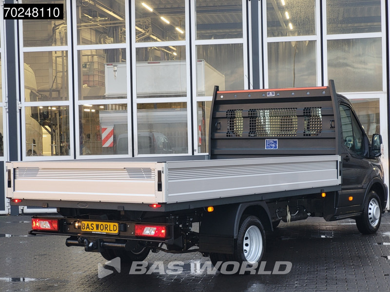 Ford Transit 165pk Open laadbak Dubbellucht Pritsche Trekhaak Airco Cruise Camera Airco Trekhaak Cruise control - Platós kisteherautó: 5 kép. Ford Transit 165pk Open laadbak Dubbellucht Pritsche Trekhaak Airco Cruise Camera Airco Trekhaak Cruise control - Platós kisteherautó: 5 kép.
