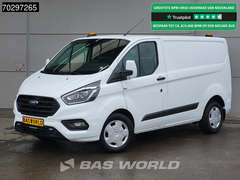 Ford Transit Custom 130PK Automaat L1H1 Xexon Trekhaak Airco Cruise Camera Parkeersensoren Standkacel Euro6 L1 Airco Trekhaak Cruise control - Kis furgon: 1 kép. Ford Transit Custom 130PK Automaat L1H1 Xexon Trekhaak Airco Cruise Camera Parkeersensoren Standkacel Euro6 L1 Airco Trekhaak Cruise control - Kis furgon: 1 kép.