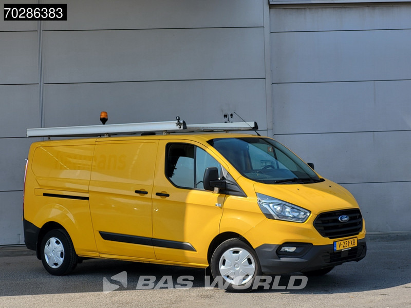 Ford Transit Custom L2H1 LED Trekhaak Airco Cruise Parkeersensoren Imperiaal Euro6 L2 7m3 Airco Trekhaak Cruise control - Kis furgon: 3 kép. Ford Transit Custom L2H1 LED Trekhaak Airco Cruise Parkeersensoren Imperiaal Euro6 L2 7m3 Airco Trekhaak Cruise control - Kis furgon: 3 kép.