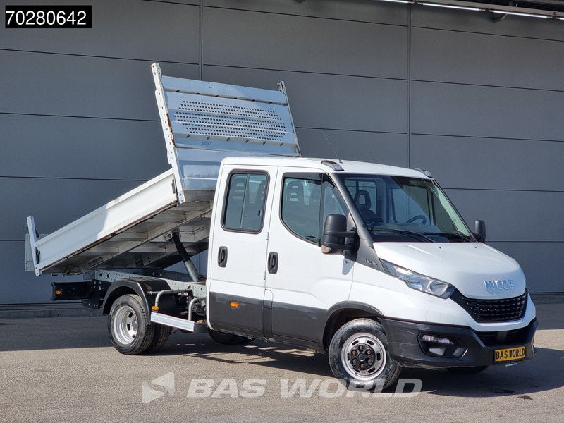 Iveco Daily 35C14 Kipper Dubbel Cabine Dubbellucht 3,5t Trekhaak Airco Cruise Euro6 Tipper Benne Kieper Airco Dubbel cabine Trekhaak Cruise - Billenőplatós kisteherautó: 3 kép. Iveco Daily 35C14 Kipper Dubbel Cabine Dubbellucht 3,5t Trekhaak Airco Cruise Euro6 Tipper Benne Kieper Airco Dubbel cabine Trekhaak Cruise - Billenőplatós kisteherautó: 3 kép.