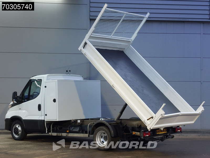 Iveco Daily 35C14 Kipper met Kist Dubbellucht 3,5t Trekhaak Airco Cruise Euro6 Tipper Benne Kieper Airco Trekhaak Cruise control - Billenőplatós kisteherautó: 2 kép. Iveco Daily 35C14 Kipper met Kist Dubbellucht 3,5t Trekhaak Airco Cruise Euro6 Tipper Benne Kieper Airco Trekhaak Cruise control - Billenőplatós kisteherautó: 2 kép.