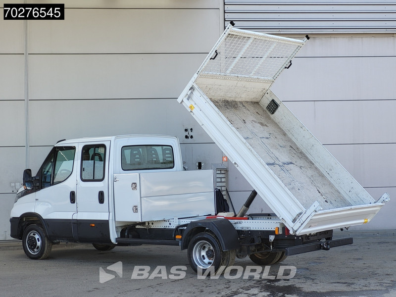 Iveco Daily 35C16 3.0L Dubbel Cabine Kipper met Kist 3,5t trekhaak Tipper Benne Kieper Airco Dubbel cabine Trekhaak Cruise control - Billenőplatós kisteherautó: 2 kép. Iveco Daily 35C16 3.0L Dubbel Cabine Kipper met Kist 3,5t trekhaak Tipper Benne Kieper Airco Dubbel cabine Trekhaak Cruise control - Billenőplatós kisteherautó: 2 kép.