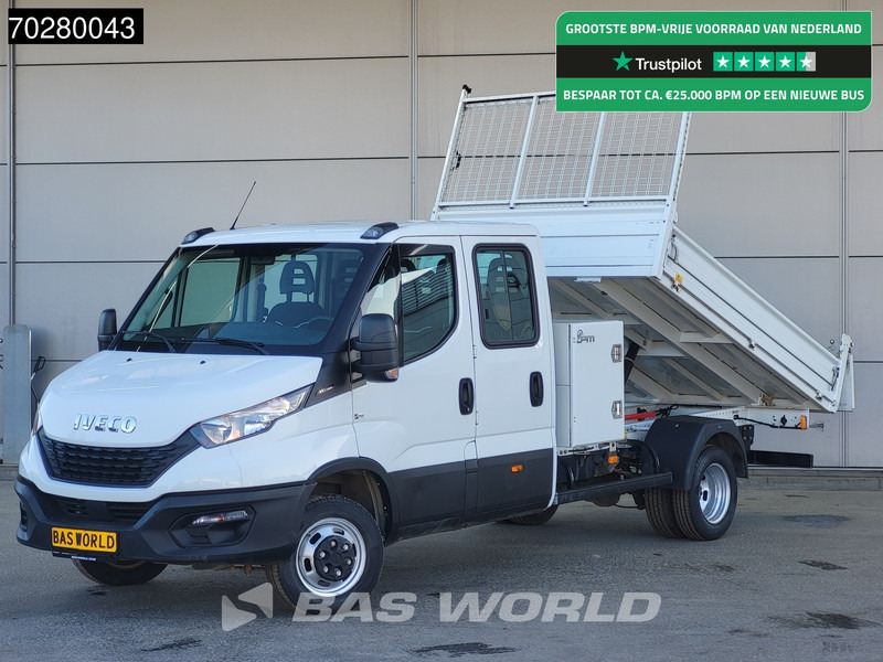 Iveco Daily 35C16 3.0L Kipper Dubbel Cabine met Kist 3,5t trekhaak Dubbellucht Airco Cruise Tipper Benne Kieper Airco Dubbel cabine Trekhaak - Billenőplatós kisteherautó: 1 kép. Iveco Daily 35C16 3.0L Kipper Dubbel Cabine met Kist 3,5t trekhaak Dubbellucht Airco Cruise Tipper Benne Kieper Airco Dubbel cabine Trekhaak - Billenőplatós kisteherautó: 1 kép.
