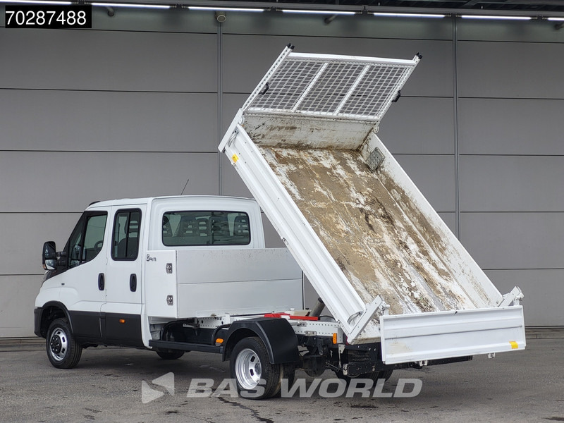 Iveco Daily 35C16 3.0L Kipper met Kist Dubbel Cabine 3,5t Trekhaak Airco Cruise Euro6 Kieper Tipper Benne 2m3 Airco Trekhaak Cruise control - Billenőplatós kisteherautó: 2 kép. Iveco Daily 35C16 3.0L Kipper met Kist Dubbel Cabine 3,5t Trekhaak Airco Cruise Euro6 Kieper Tipper Benne 2m3 Airco Trekhaak Cruise control - Billenőplatós kisteherautó: 2 kép.