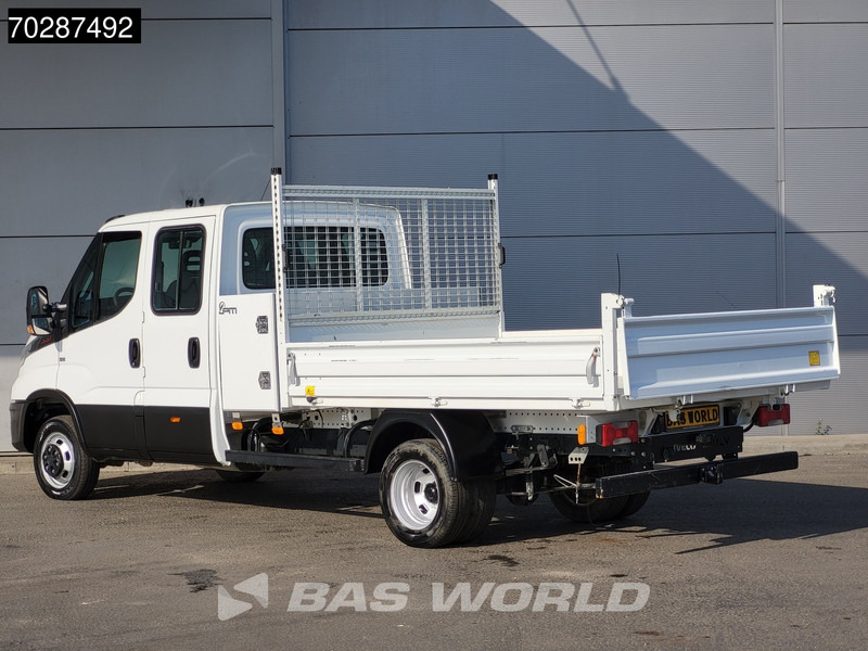 Iveco Daily 35C16 3.0L Kipper met Kist Dubbel Cabine Dubbellucht 3,5t Trekhaak Navi Airco Cruise Camera Euro6 Tipper Benne Kieper 2m3 Airco - Billenőplatós kisteherautó: 5 kép. Iveco Daily 35C16 3.0L Kipper met Kist Dubbel Cabine Dubbellucht 3,5t Trekhaak Navi Airco Cruise Camera Euro6 Tipper Benne Kieper 2m3 Airco - Billenőplatós kisteherautó: 5 kép.