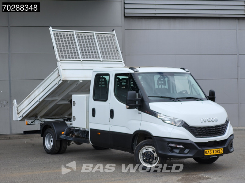Iveco Daily 35C16 3.0L Open Laadbak met Kist Dubbel Cabine Dubbellucht 3,5t Trekhaak Airco Cruise Euro6 Pritsche Pickup Open Box Airco Trekh - Platós kisteherautó: 2 kép. Iveco Daily 35C16 3.0L Open Laadbak met Kist Dubbel Cabine Dubbellucht 3,5t Trekhaak Airco Cruise Euro6 Pritsche Pickup Open Box Airco Trekh - Platós kisteherautó: 2 kép.