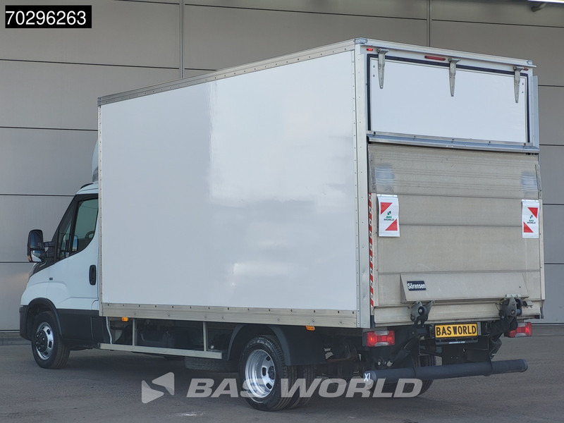 Iveco Daily 35C16 Automaat 160PK Dubbellucht Bakwagen Airco Cruise Euro6 Meubelbak Koffer Airco Cruise control - Dobozos kisteherautó: 2 kép. Iveco Daily 35C16 Automaat 160PK Dubbellucht Bakwagen Airco Cruise Euro6 Meubelbak Koffer Airco Cruise control - Dobozos kisteherautó: 2 kép.
