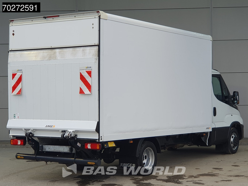 Iveco Daily 35C16 Automaat Laadklep Bakwagen Airco Camera Dubbellucht Meubelbak Koffer 19m3 Airco - Dobozos kisteherautó: 5 kép. Iveco Daily 35C16 Automaat Laadklep Bakwagen Airco Camera Dubbellucht Meubelbak Koffer 19m3 Airco - Dobozos kisteherautó: 5 kép.