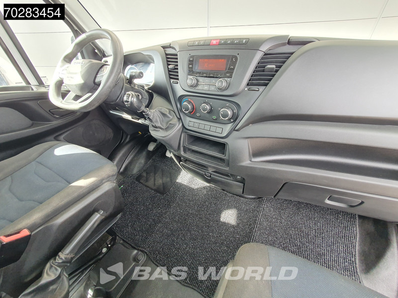 Billenőplatós kisteherautó Iveco Daily 35C16 Kipper met Kist Dubbel Cabine Dubbellucht 3,5t Trekhaak Airco Cruise Euro6 Kipper Tipper Benne 2m3 Airco Trekhaak Cruise c: 10 kép.