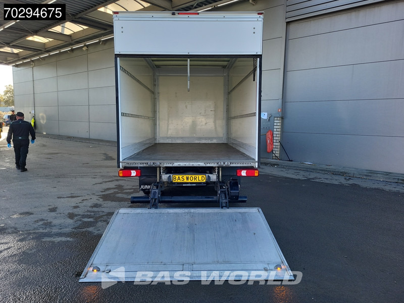 Iveco Daily 35C16 Laadklep Automaat Dubbellucht Bakwagen 160PK Airco Camera Euro6 Meubelbak Koffer Airco - Dobozos kisteherautó: 3 kép. Iveco Daily 35C16 Laadklep Automaat Dubbellucht Bakwagen 160PK Airco Camera Euro6 Meubelbak Koffer Airco - Dobozos kisteherautó: 3 kép.