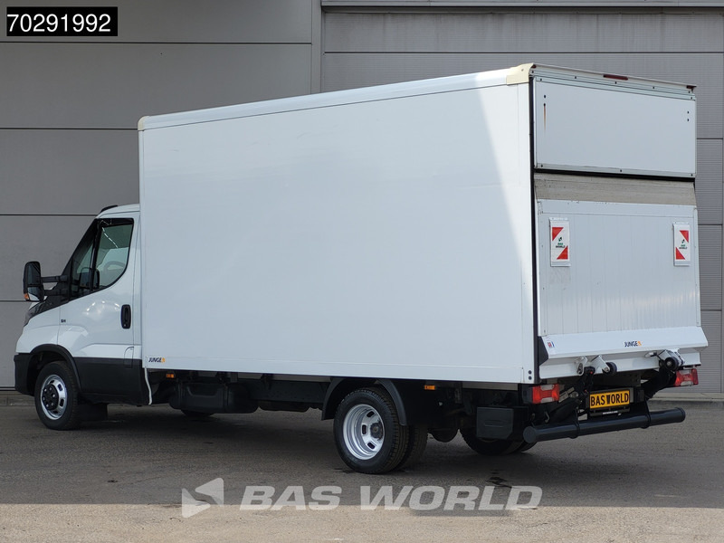 Iveco Daily 35C16 Laadklep Bakwagen Dubbellucht Airco Euro6 Meubelbak Koffer 20m3 Airco - Dobozos kisteherautó: 2 kép. Iveco Daily 35C16 Laadklep Bakwagen Dubbellucht Airco Euro6 Meubelbak Koffer 20m3 Airco - Dobozos kisteherautó: 2 kép.