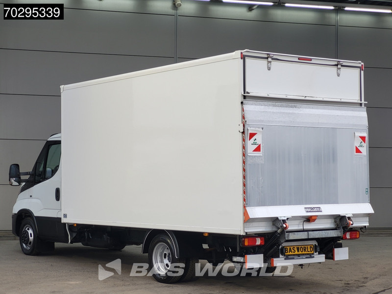 Iveco Daily 35C16 Laadklep Dubbellucht Bakwagen 160PK Airco D'Hollandia Euro6 Meubelbak Koffer Airco - Dobozos kisteherautó: 2 kép. Iveco Daily 35C16 Laadklep Dubbellucht Bakwagen 160PK Airco D'Hollandia Euro6 Meubelbak Koffer Airco - Dobozos kisteherautó: 2 kép.