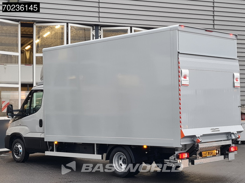 Iveco Daily 35C18 2025 MODEL 3.0L Automaat 1000kg Laadklep ACC Navi Airco Zijdeur Bakwagen Meubelbak Koffer 21m3 Airco - Dobozos kisteherautó: 2 kép. Iveco Daily 35C18 2025 MODEL 3.0L Automaat 1000kg Laadklep ACC Navi Airco Zijdeur Bakwagen Meubelbak Koffer 21m3 Airco - Dobozos kisteherautó: 2 kép.
