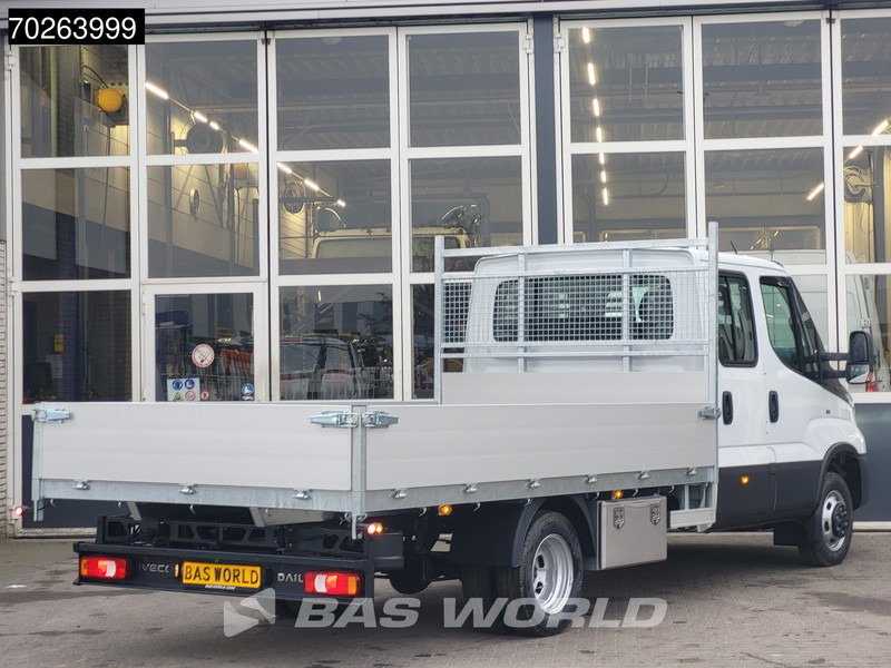 Iveco Daily 35C18 3.0 180PK Nwe model 2025 NL Open laadbak Dubbel Cabine Navi Camera Cruise LED 3,5T Trekvermogen Pritsche Pickup 3m3 Airco - Platós kisteherautó: 3 kép. Iveco Daily 35C18 3.0 180PK Nwe model 2025 NL Open laadbak Dubbel Cabine Navi Camera Cruise LED 3,5T Trekvermogen Pritsche Pickup 3m3 Airco - Platós kisteherautó: 3 kép.