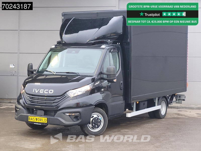 Iveco Daily 35C18 3.0L Automaat 180PK 1000KG Laadklep Zijdeur 2025-Model Bakwagen Dubbellucht ACC LED Navi Airco D'Hollandia 3,5t Trekgewich - Dobozos kisteherautó: 1 kép. Iveco Daily 35C18 3.0L Automaat 180PK 1000KG Laadklep Zijdeur 2025-Model Bakwagen Dubbellucht ACC LED Navi Airco D'Hollandia 3,5t Trekgewich - Dobozos kisteherautó: 1 kép.