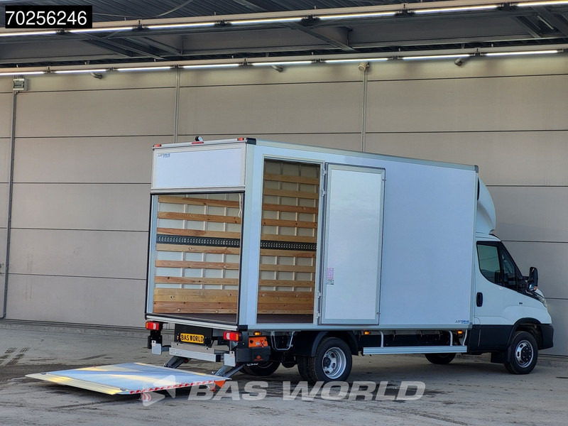 Iveco Daily 35C18 3.0L Automaat Bakwagen Laadklep LED Navi Camera Airco Cruise Meubelbak Koffer Airco Cruise control - Dobozos kisteherautó: 3 kép. Iveco Daily 35C18 3.0L Automaat Bakwagen Laadklep LED Navi Camera Airco Cruise Meubelbak Koffer Airco Cruise control - Dobozos kisteherautó: 3 kép.